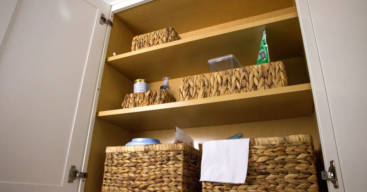 10 Essential DIY Solutions for Creating a Functional Home Office