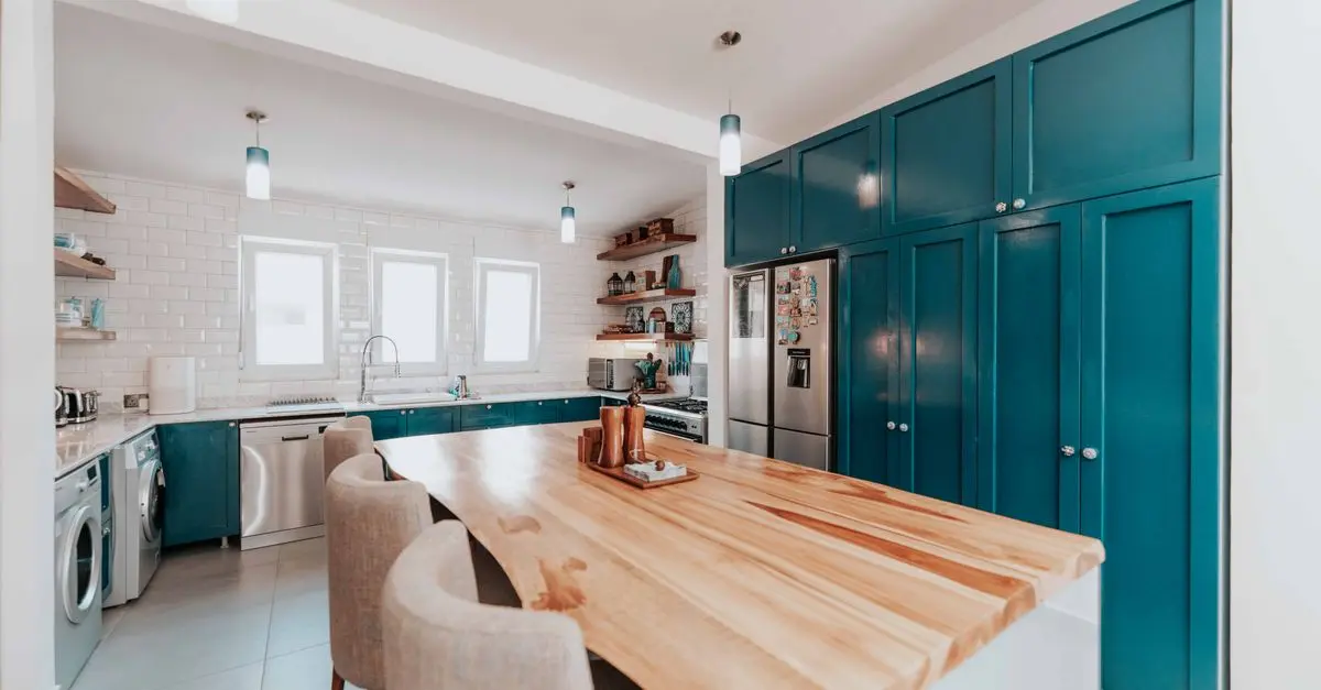 10 Essential DIY Solutions for Everyday Home Problems
