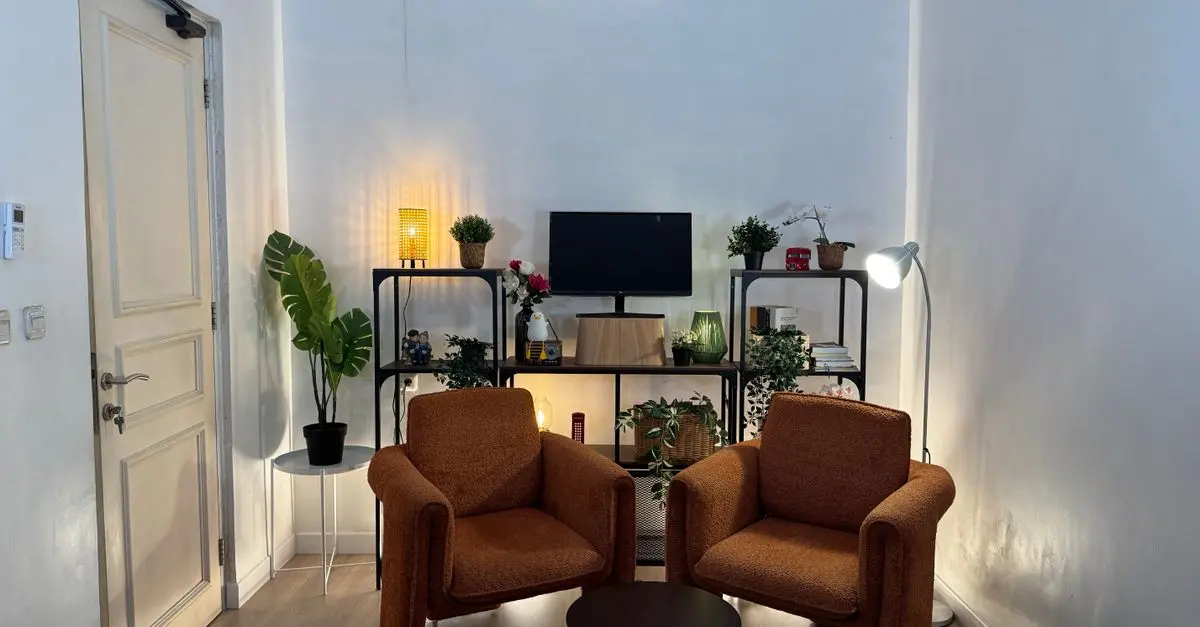 How to Create Innovative DIY Solutions for Small Spaces