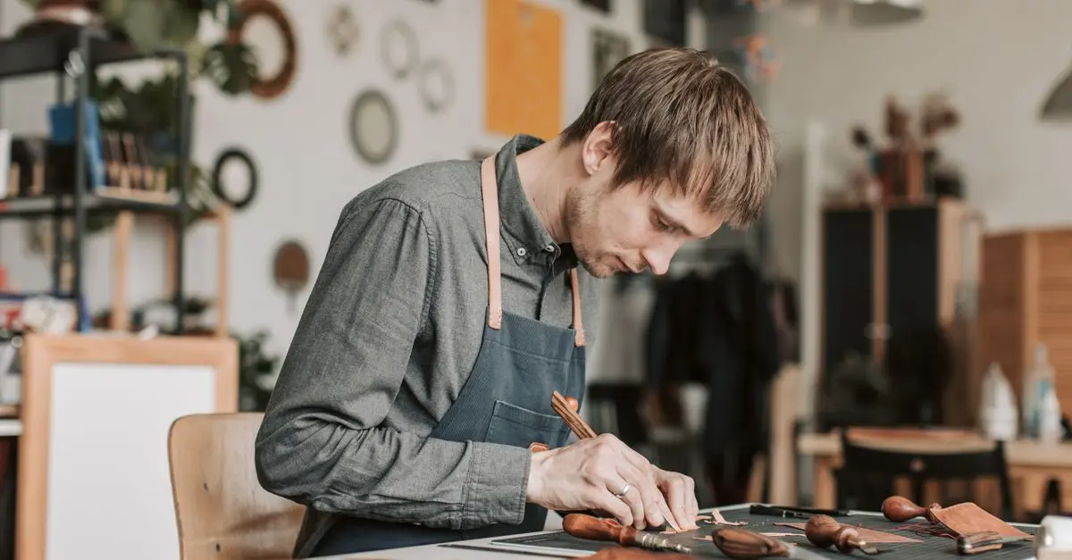 10 Essential DIY Tips for Crafting Professional Projects