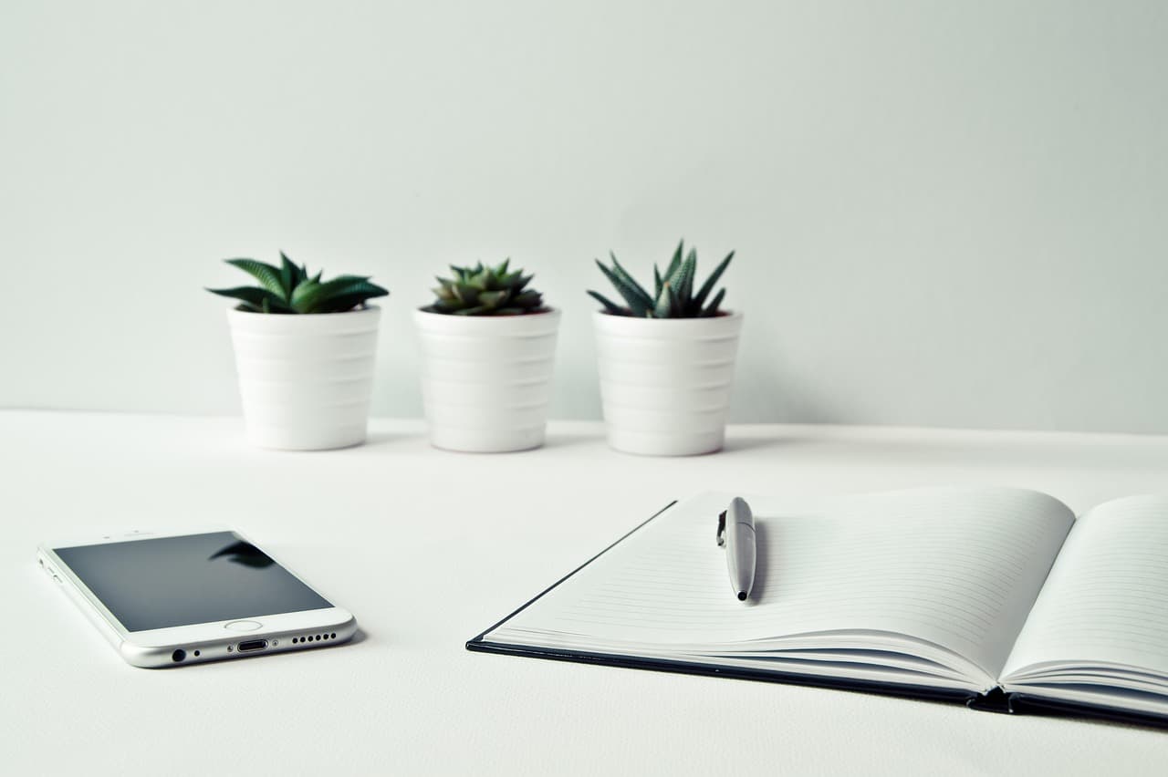 DIY Solutions for Creating a Professional-Looking Workspace
