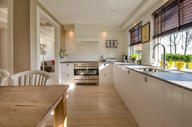 10 Essential DIY Solutions for Effective Home Repairs